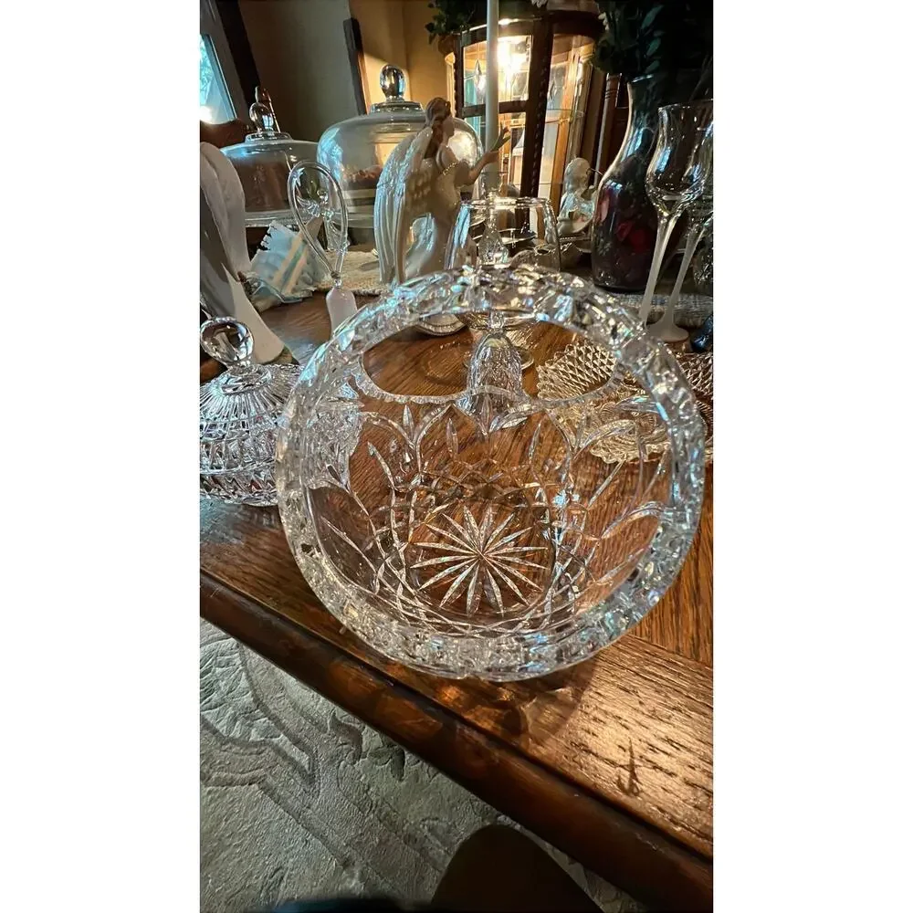 Crystal Basket/Bowl With Handle